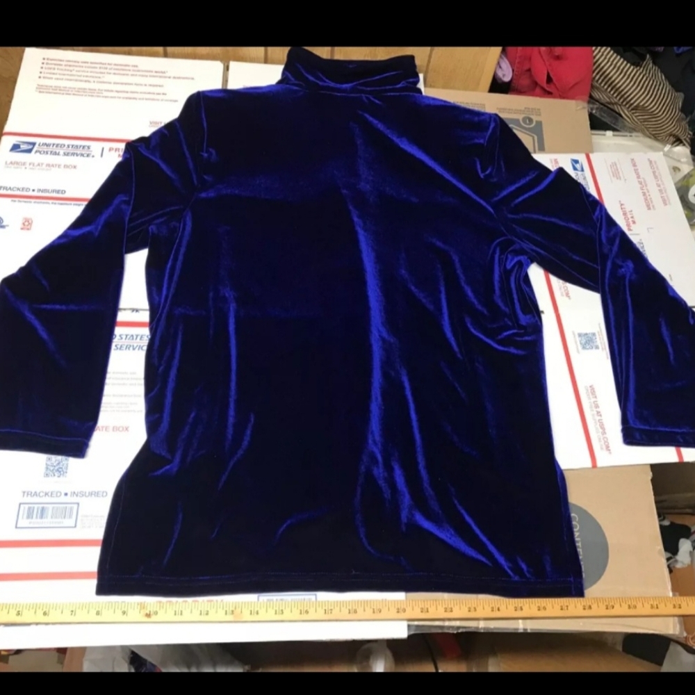 Blue Velvet Button up Knits Trends Dress Shirt